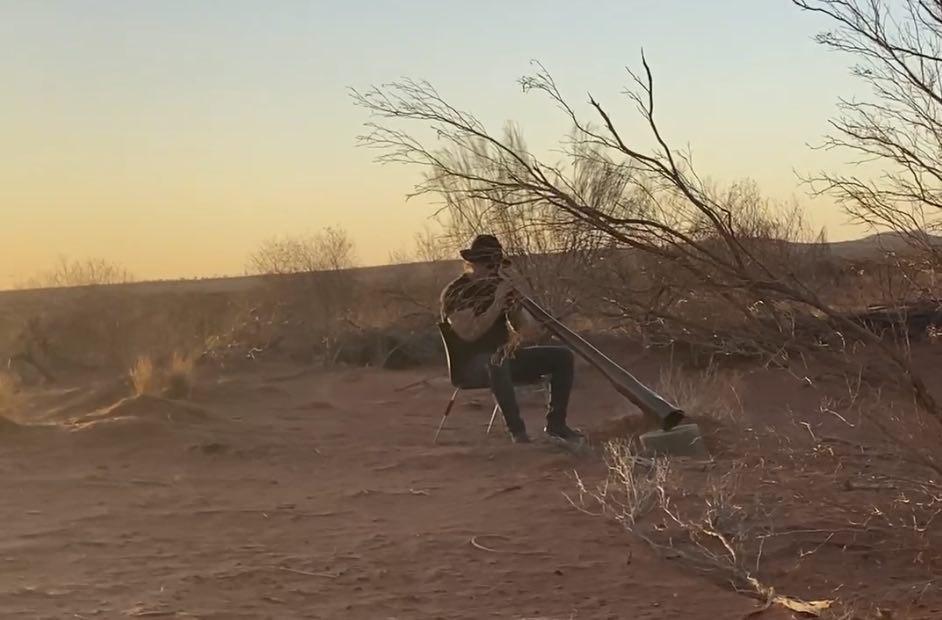 Didgeridoo performance