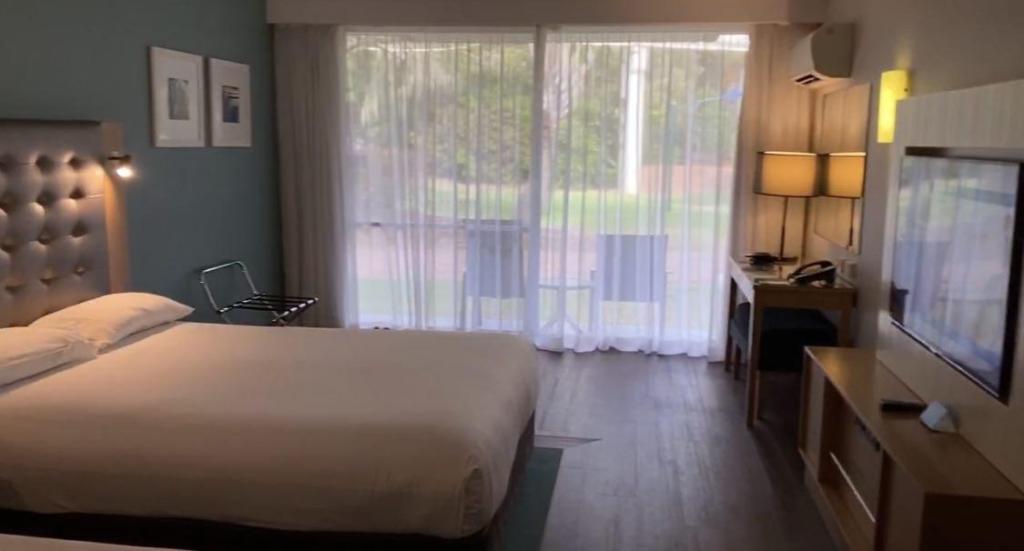 Premium room with garden view